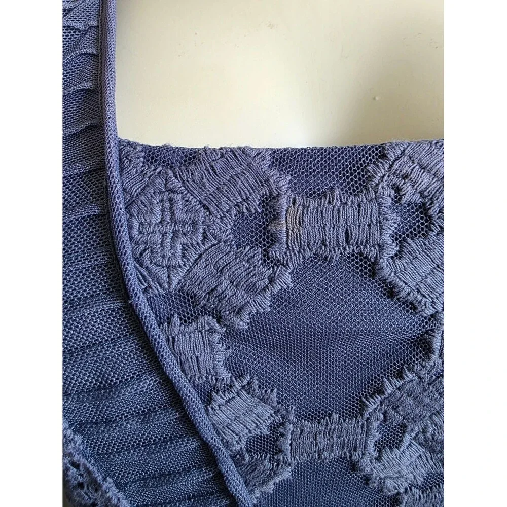 Sundance True Essence sleeveless Lace Floral Square Neck Sz 8